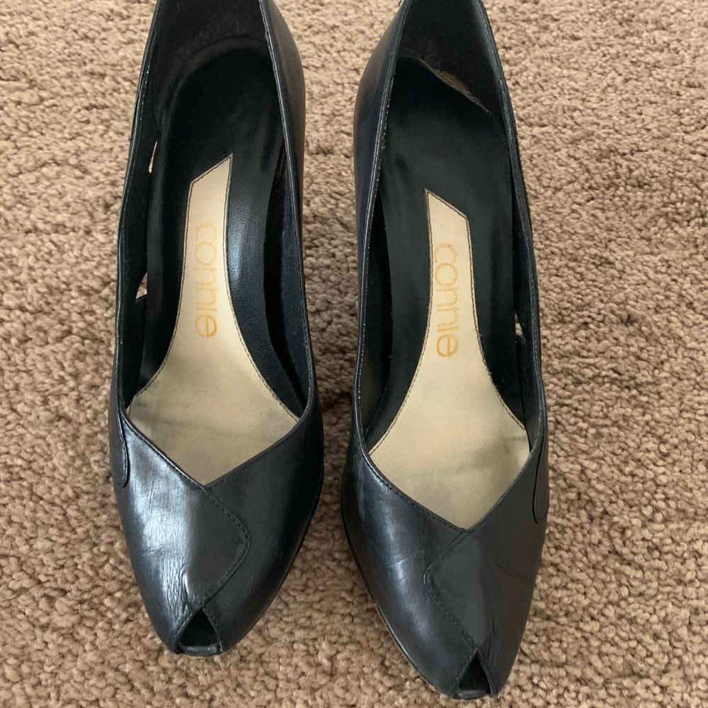 Peep Toe Black Heel